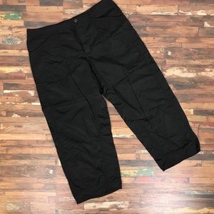 Mountain Hard Wear cropped hiking pants sz…
